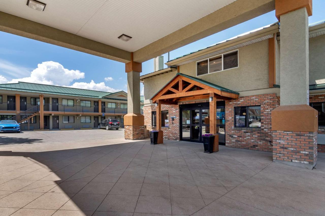 Surestay Plus Hotel By Best Western Salmon Arm Exterior foto